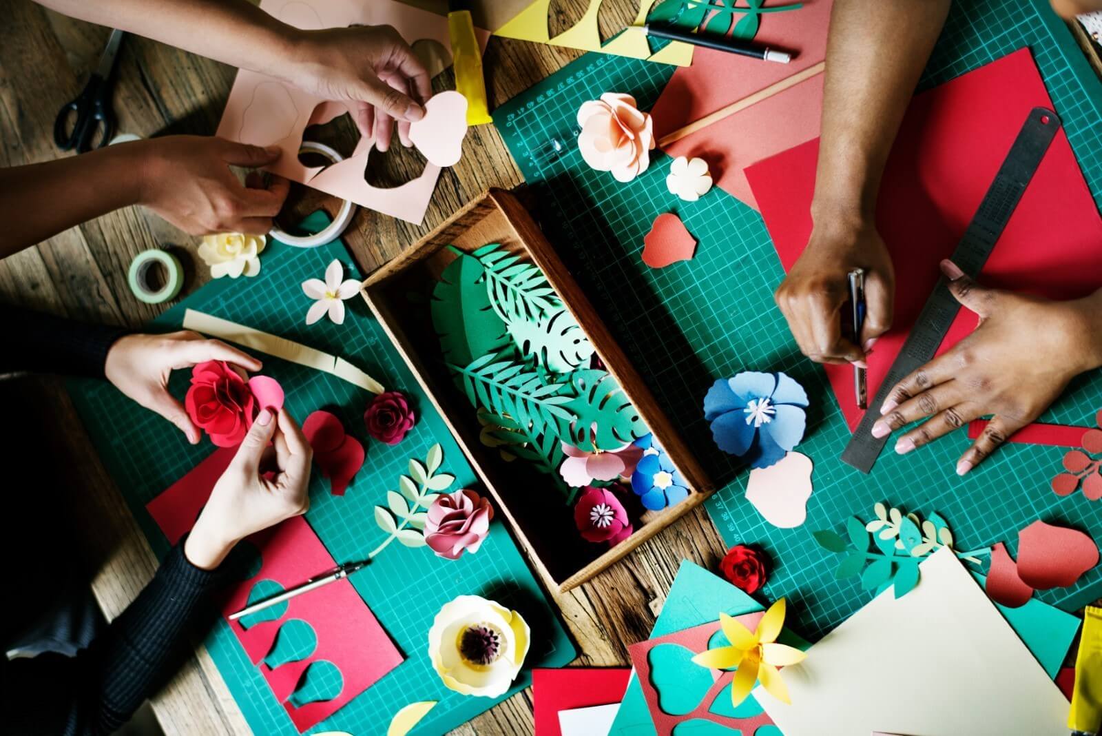 What Type Of Paper Should You Use For Crafts? What Type Of Paper Should You Use For Crafts?